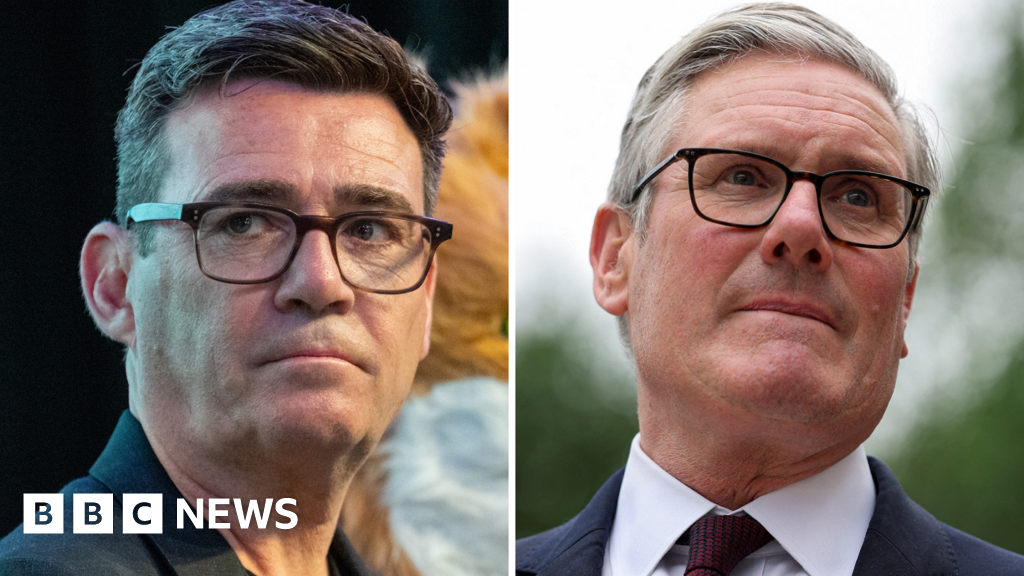 Leadership uncertainty 'enormously disruptive', former top civil servant warns