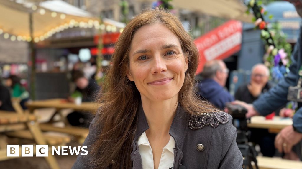 Amanda Knox defends Fringe comedy show amid Kercher family criticism