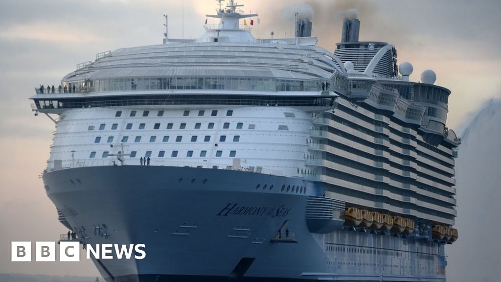 Harmony Of The Seas Accident: One Dead, Four Hurt In Lifeboat Crash ...