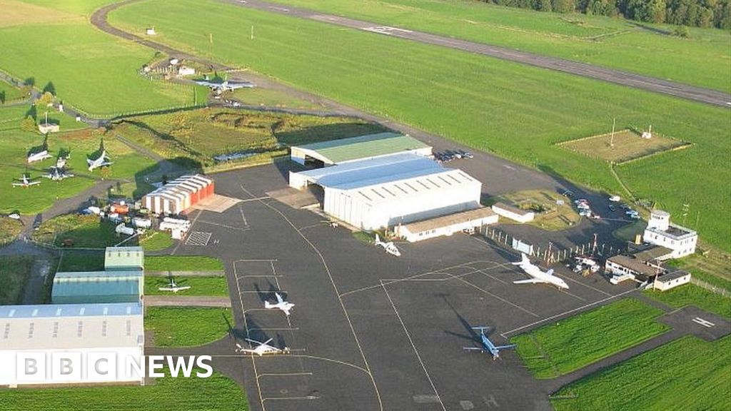Passenger flights return to Carlisle airport after 25 years BBC News