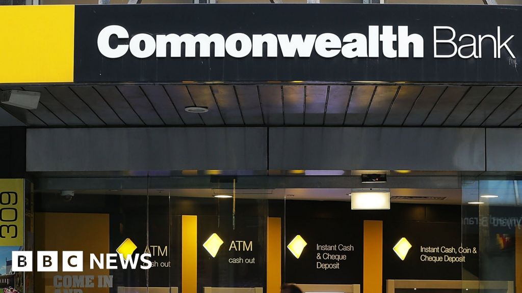 Australia's biggest bank posts record results - BBC News