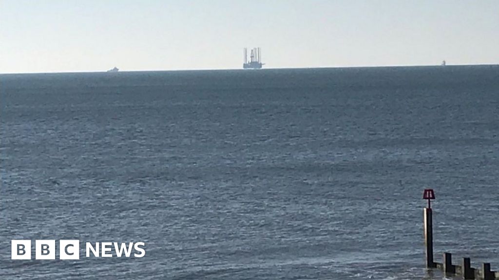 Oil rig set up ahead of Poole Bay drilling BBC News