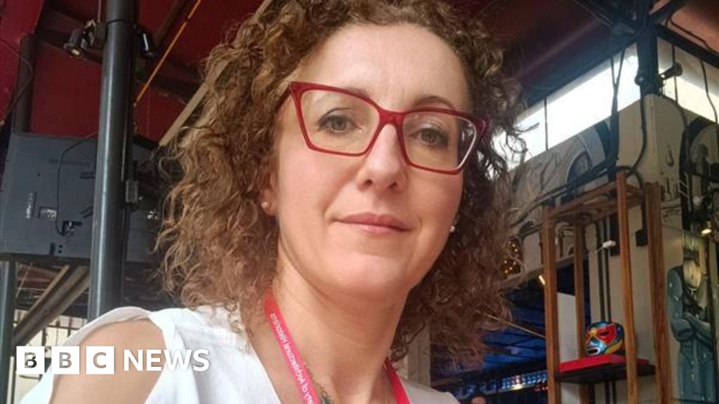 I was at the top of Mexico pyramid when a gunman opened fire