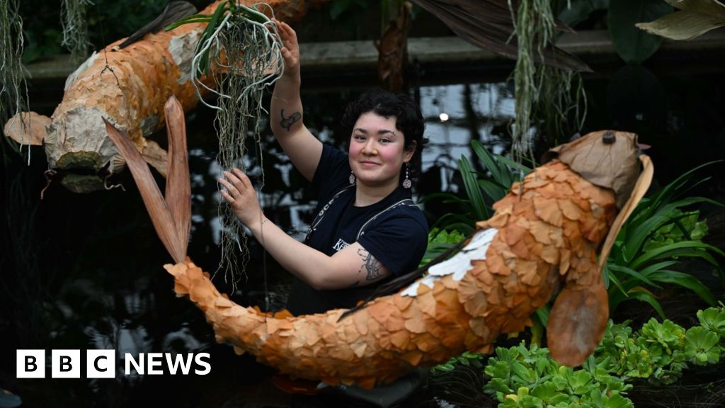 China takes centre stage at Kew Gardens 30th orchid festival