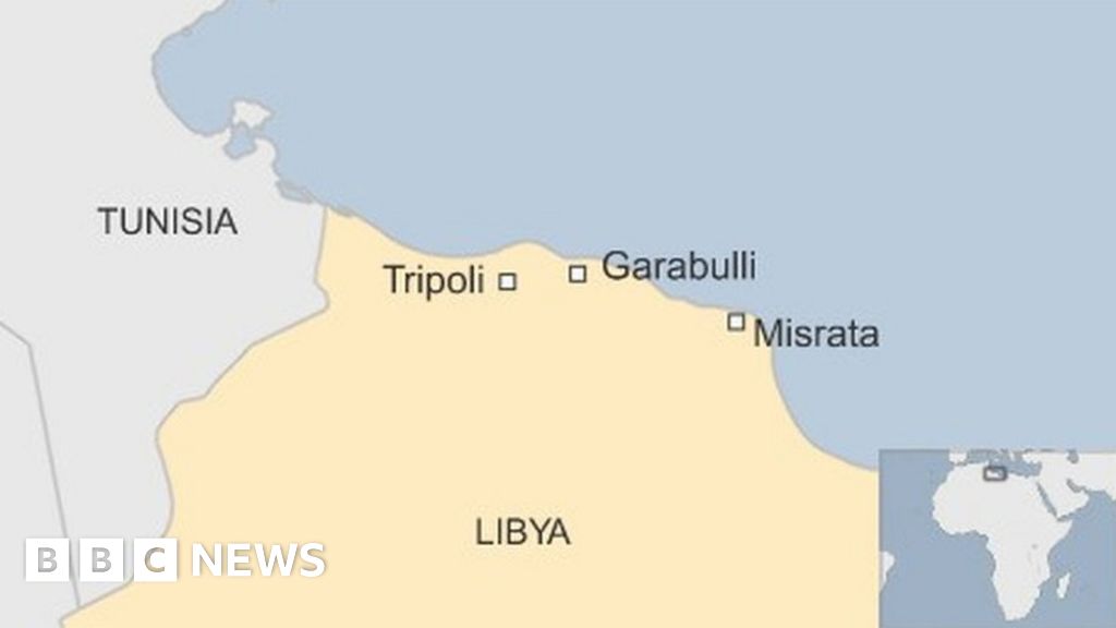 Libya conflict: Mystery blast kills dozens in western town - BBC News