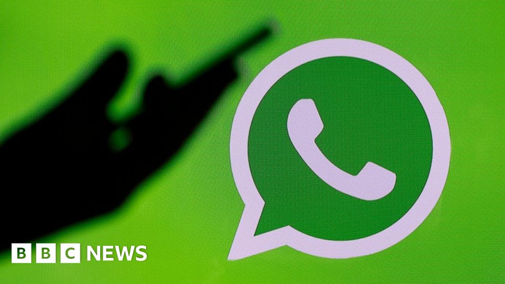 WhatsApp to switch off messages for all who reject new terms - BBC News