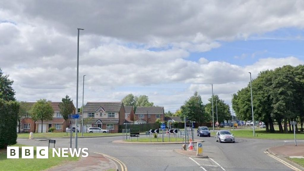 Man dead and another critical after Peterlee police pursuit – NewsEverything England