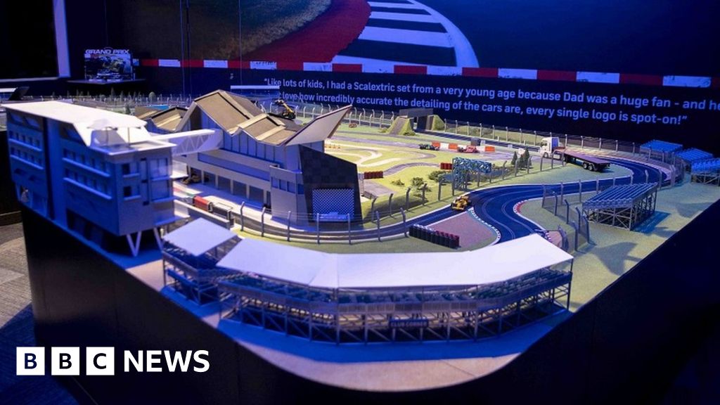 Ultimate Scalextric set revealed: visitors can race on Silverstone replica  - Motor Sport Magazine