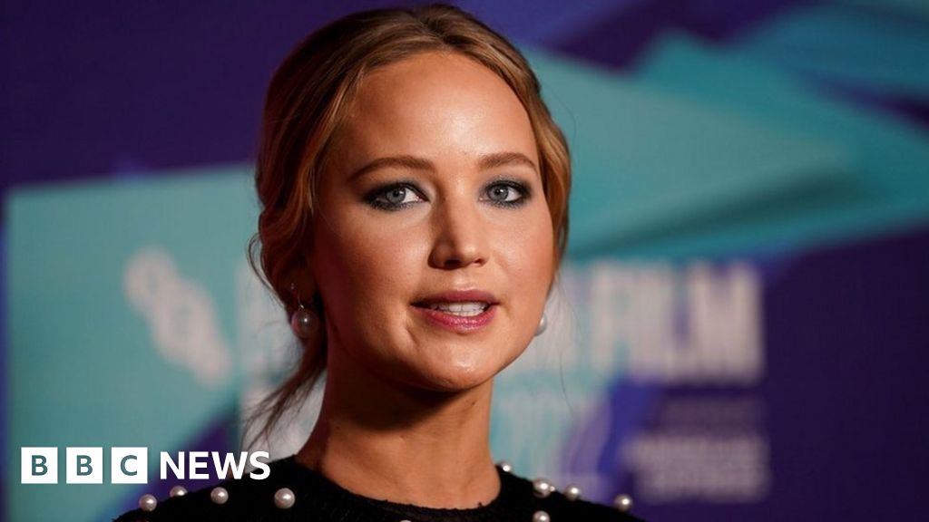 Jennifer Lawrence rules out theatre because of 'horrible stage fright ...