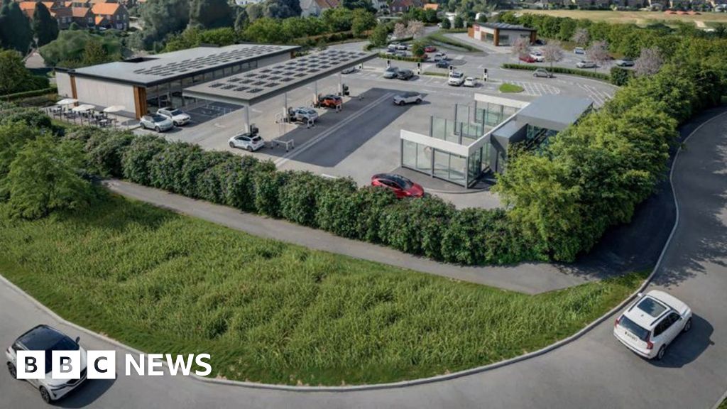 bbc.co.uk - Andrew Spence - A63 service station plans submitted for Brough site