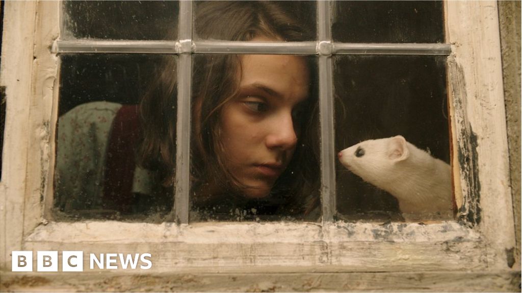 His Dark Materials: Swansea Gallery shows props from the hit show