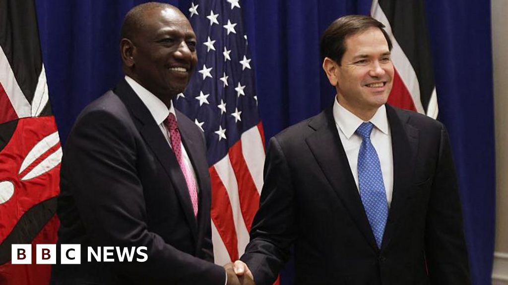 Кения подписва историческо здравно споразумение със САЩ въпреки опасенията за данни