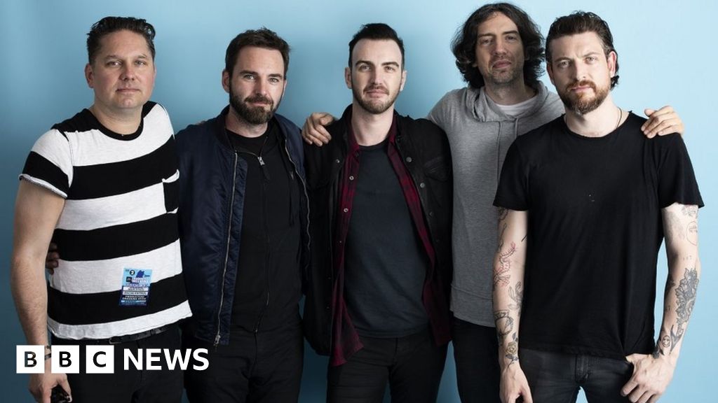 Snow Patrol 'heartbroken' as two members quit