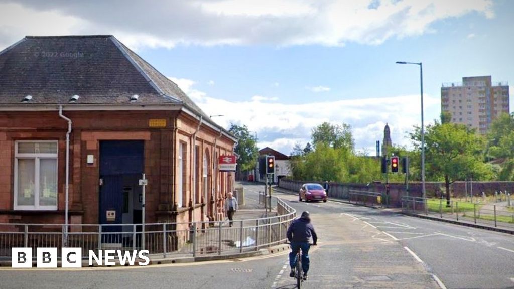 Teenager in serious condition after being hit by car in Greenock BBC News