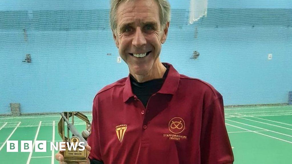 Friends' CPR keeps Staffordshire cricketer alive during match BBC News
