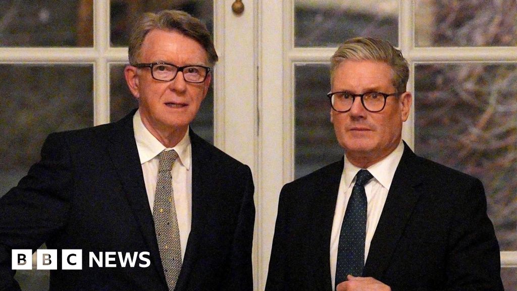 Ethics adviser rejects Tory call for inquiry into PM over Mandelson appointment