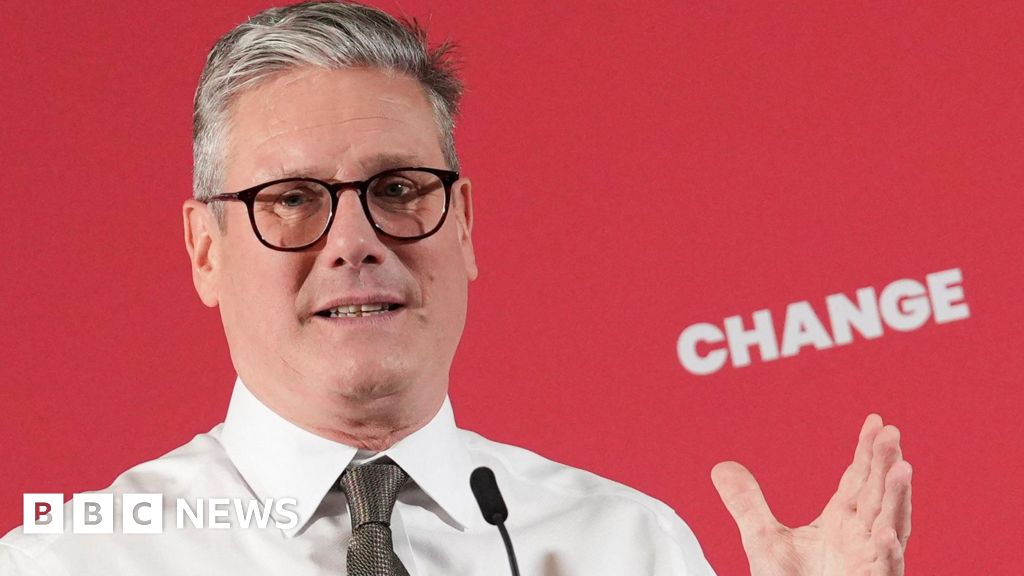 Chris Mason: Starmer emphasises small town roots in first big campaign speech