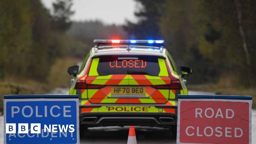 Man dies in three vehicle crash on A35 at Bridport BBC News