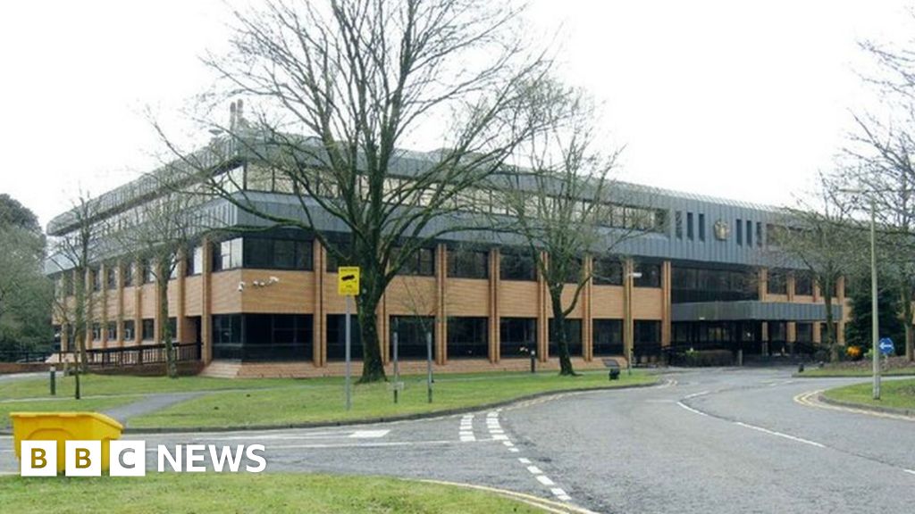 80 homes plan for Penllergaer observatory civic centre site - BBC News