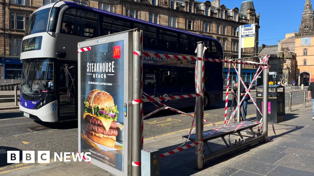 Bus shelters dismantled ahead of unofficial Celtic title party
