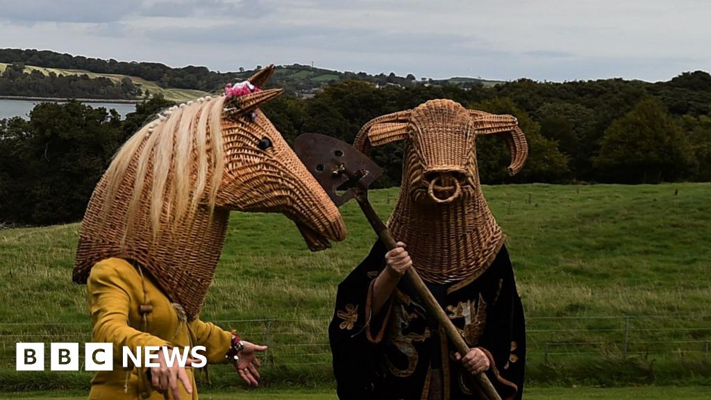 From folklore to fashion - how the Armagh Rhymers stole the show at McQueen