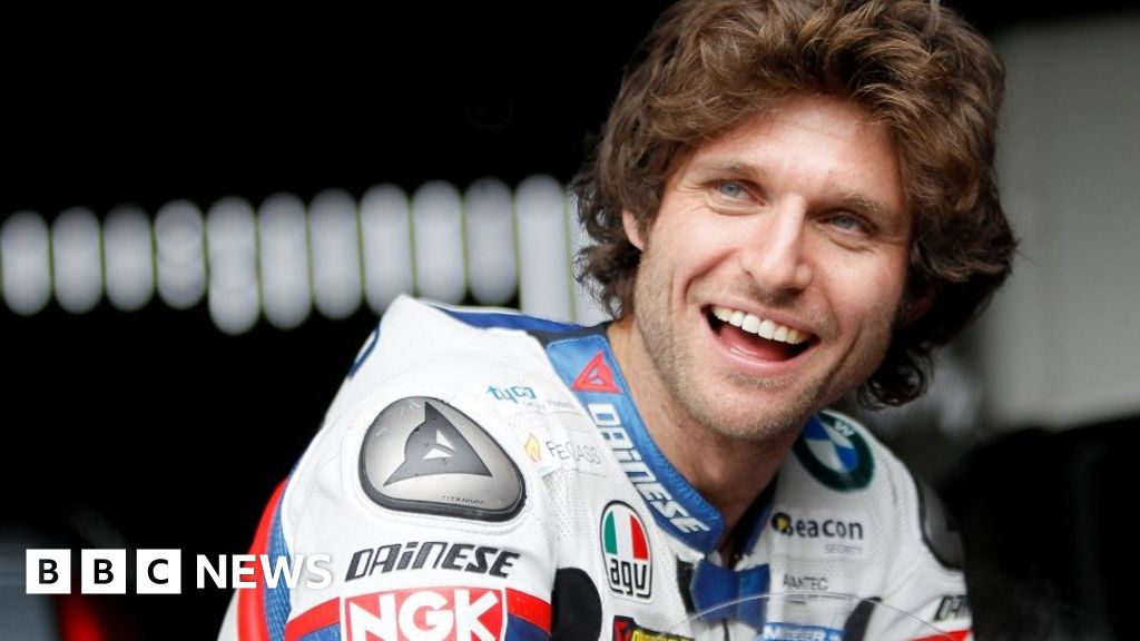 'Fake' licence charges against Guy Martin dropped