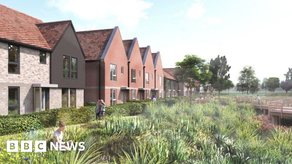 Somerset: Wetlands included in revised major housing plans - BBC News