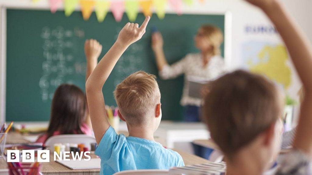 Teachers working 12-hour days, leaked report says