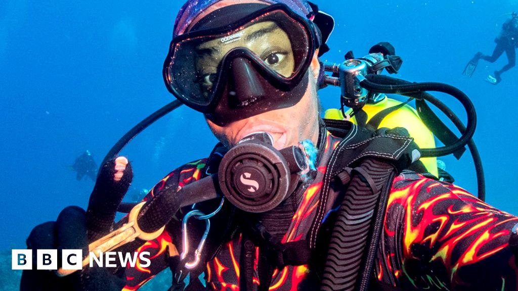 Коралов риф: Как водолазите използват антибиотици за спасяване на болни корали
