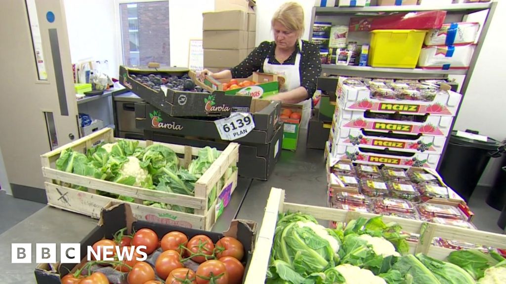 Wigan food waste cafe Fur Clemt aims to feed 5,000 BBC News