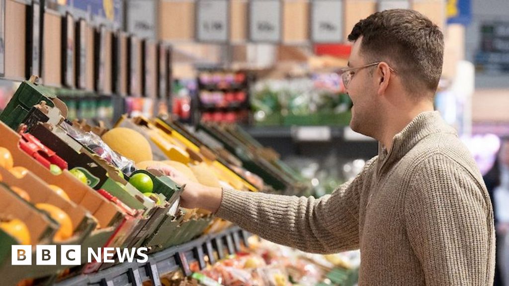 Men buy more from Lidl’s middle aisle of unusual stock, says boss