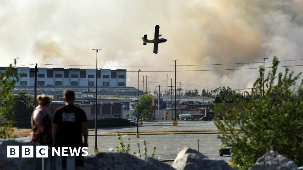 Canadian province faces pushback after banning entry to woods over wildfire fears
