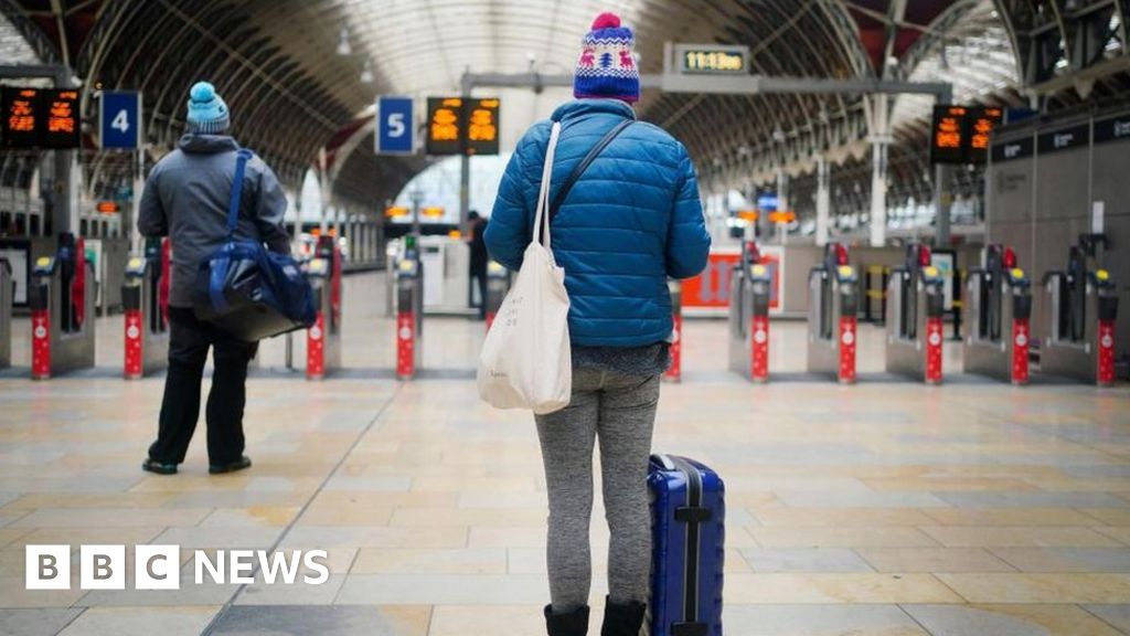 Train strikes to disrupt weekend before Christmas