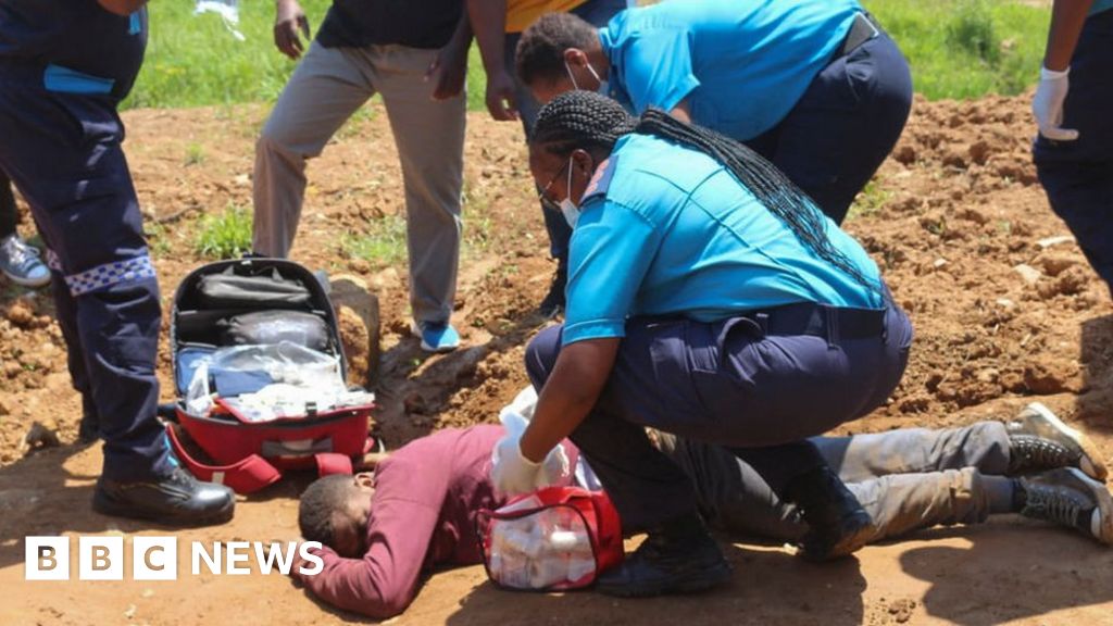 Eswatini protests: Nurses refuse to treat police after colleagues shot