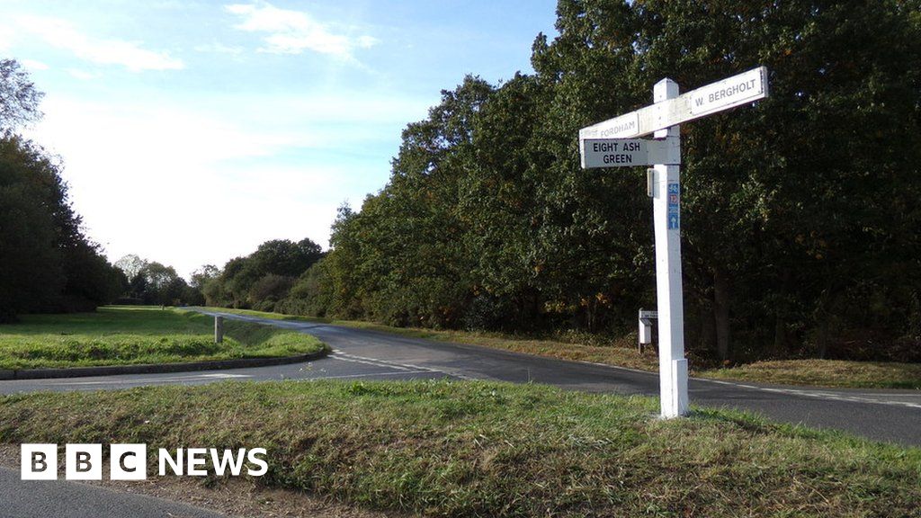 Traffic on country lane near Colchester angers residents 