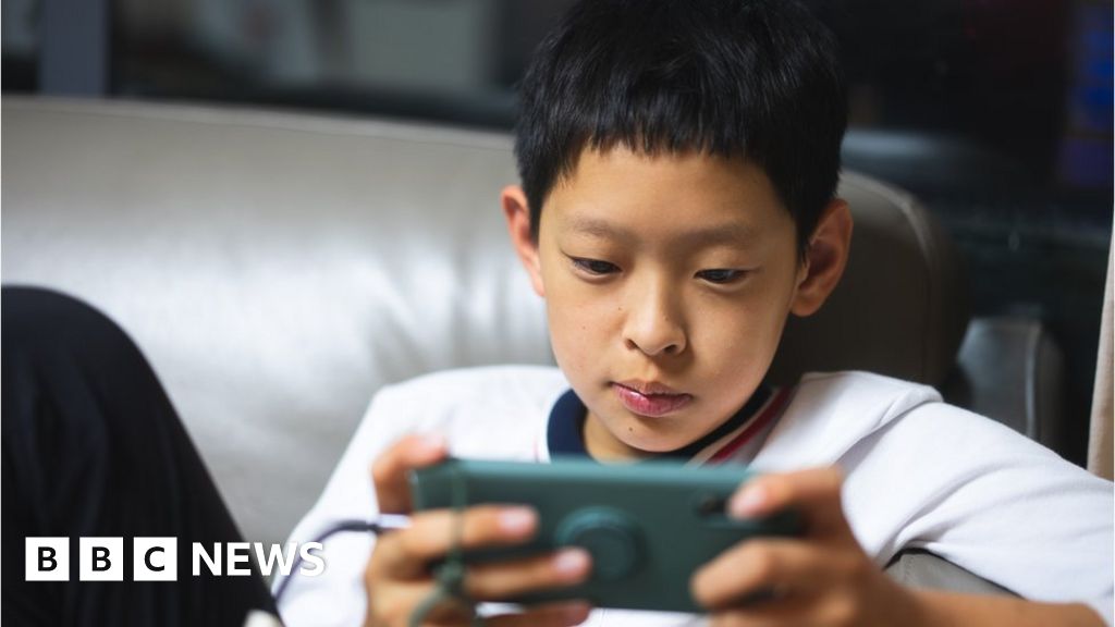 China just banned young people from playing online games during the school  week and also limited weekend play