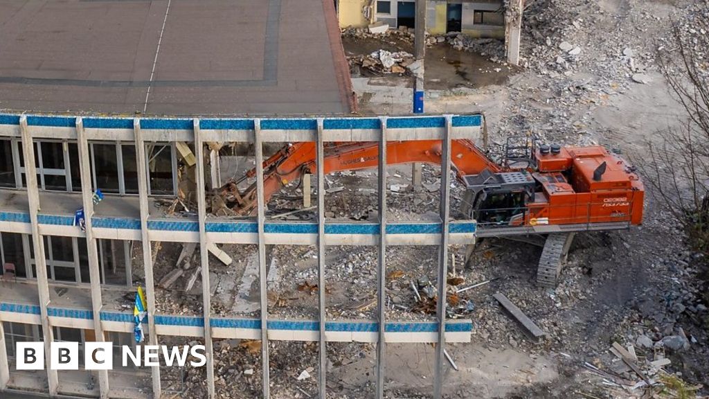 Drone video shows portsmouth news building demolition bbc news