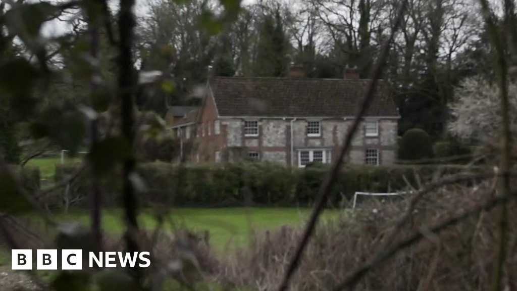 Further abuse allegations uncovered against leading QC BBC News