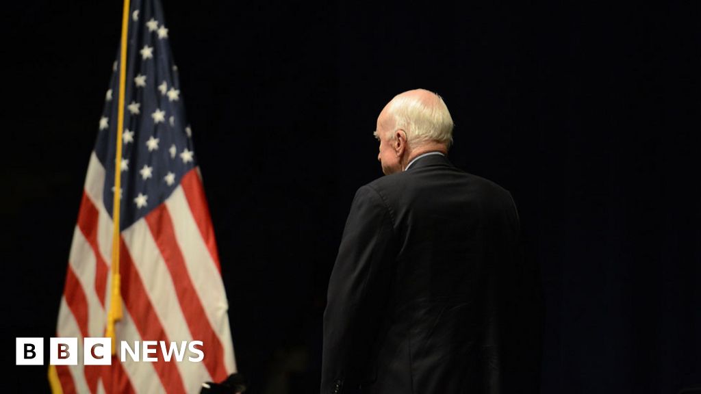 The key moments in John McCain's life - BBC News