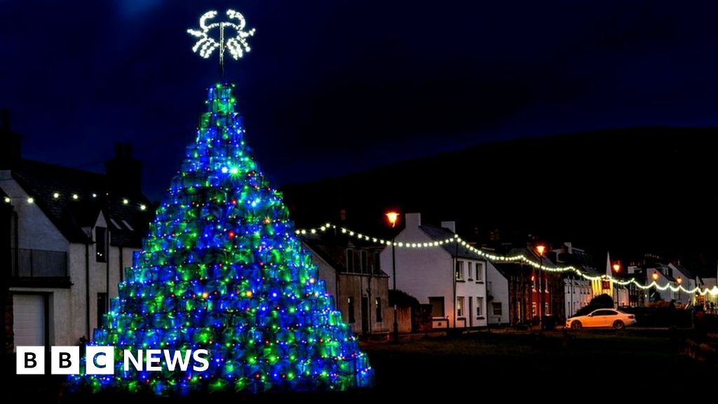 fascinating lights christmas tree