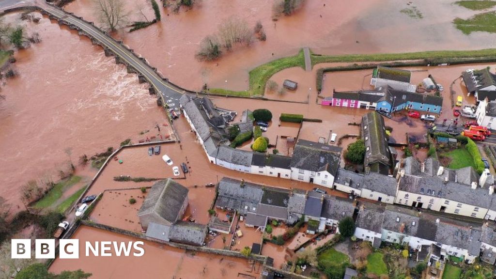 Flooding Calls To Stop Building Homes On Flood Plains Bbc News