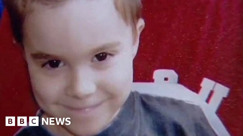 Mason Jones E. coli death Butcher charges 'wrong' says CPS BBC News