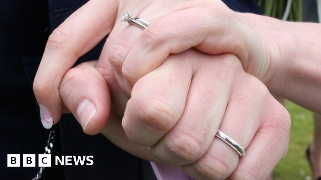 New law raises minimum marriage age to 18 in England and Wales