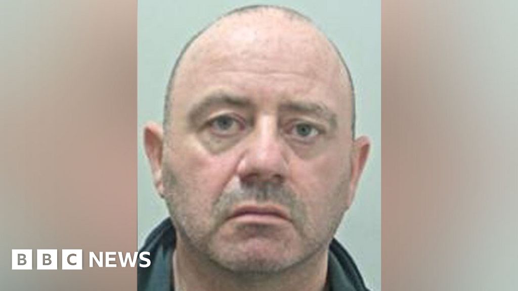 Bridlington paedophile who repeatedly abused girl jailed BBC News