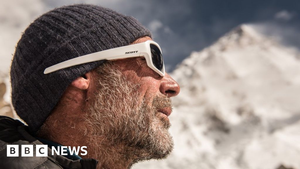 'We all have resilience... You've got to make it grow' - BBC News