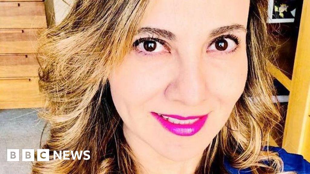 Abril Pérez Sagaón: Shooting sparks feminist outcry in Mexico