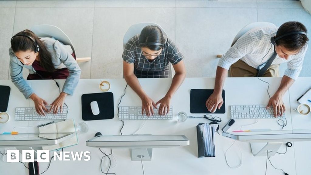 Scottish Economy 2018 Growth Confirmed At 1 3 Bbc News