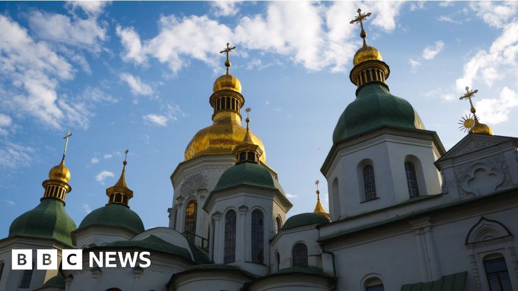 Големи исторически обекти в два украински града са застрашени от