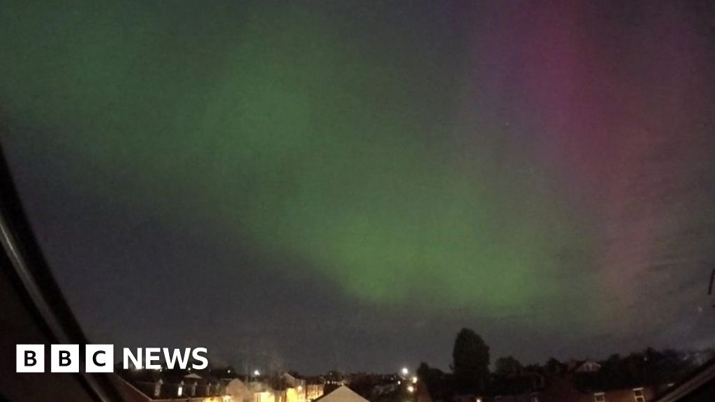 Watch: Time-lapse video captures Northern Lights over Nottingham