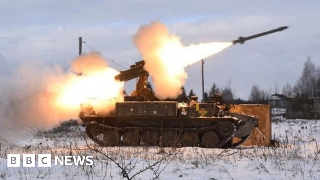 Ukraine crisis: US rejects Russian demand to bar Ukraine from Nato – BBC News